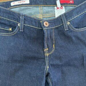 Women's Express X2 Slim jeans W10, Flare Leg, size 8 New